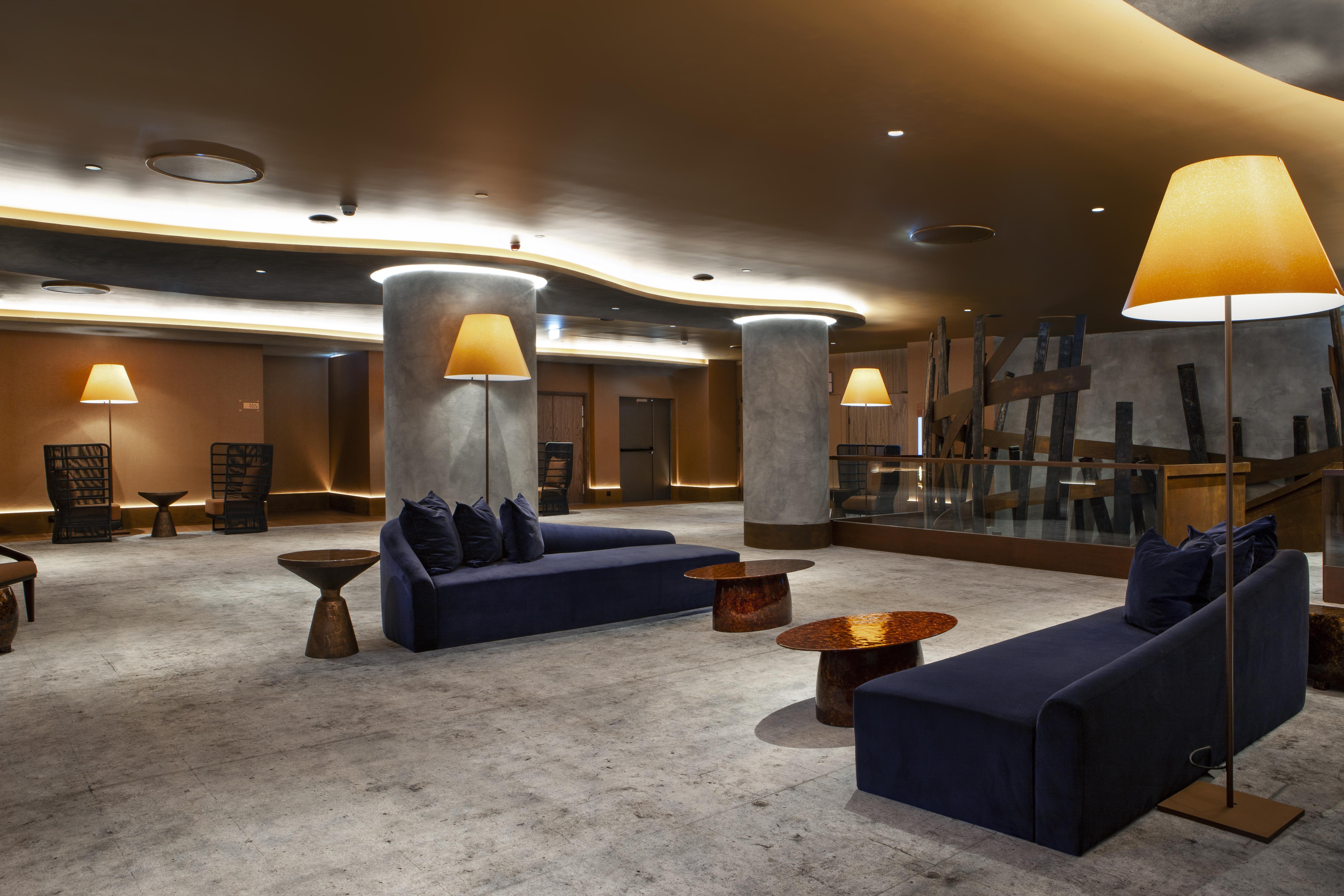 Forte De Gaia, Autograph Collection Vila Nova de Gaia Luaran gambar The lobby of the hotel