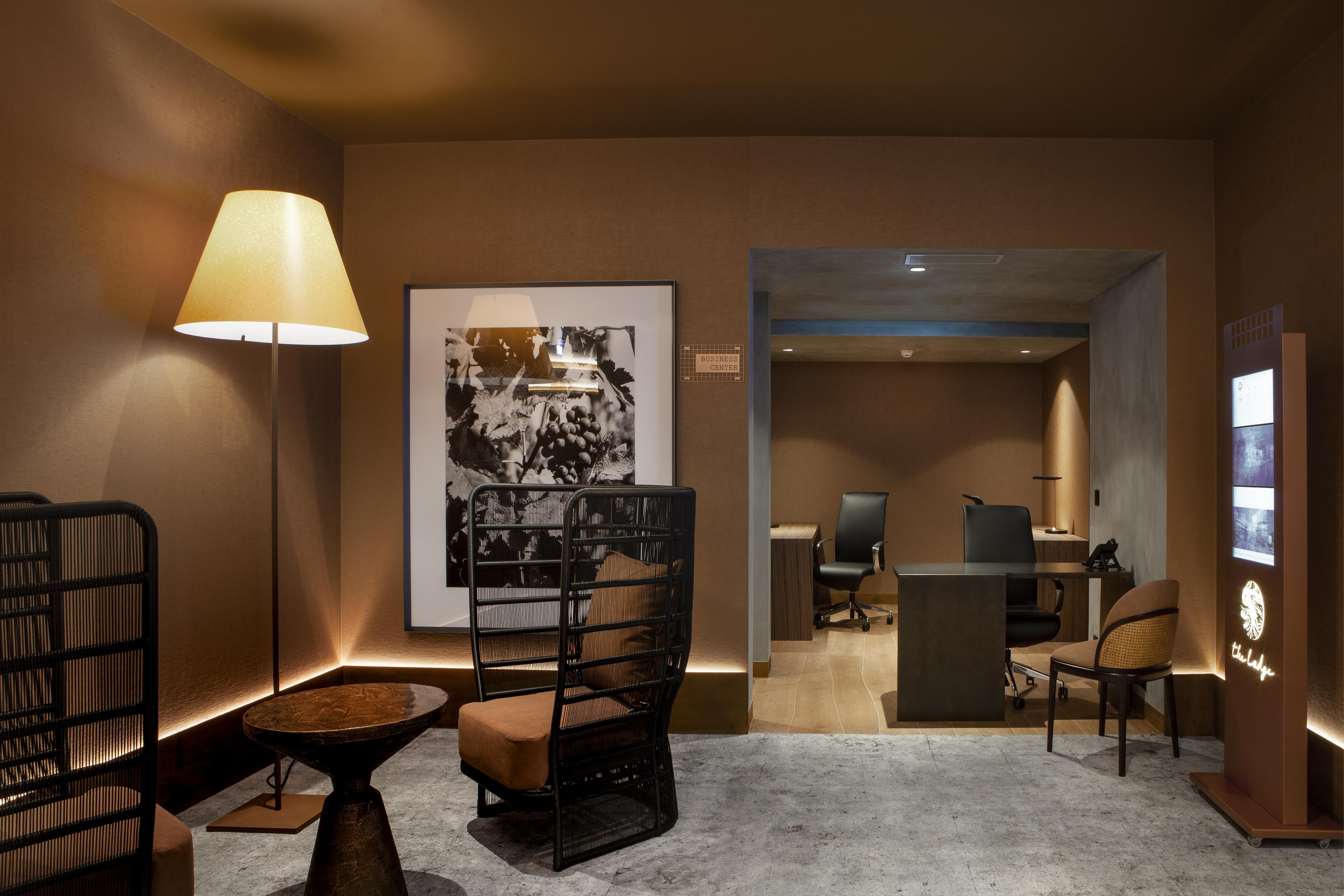 Forte De Gaia, Autograph Collection Vila Nova de Gaia Luaran gambar The interior of the lounge