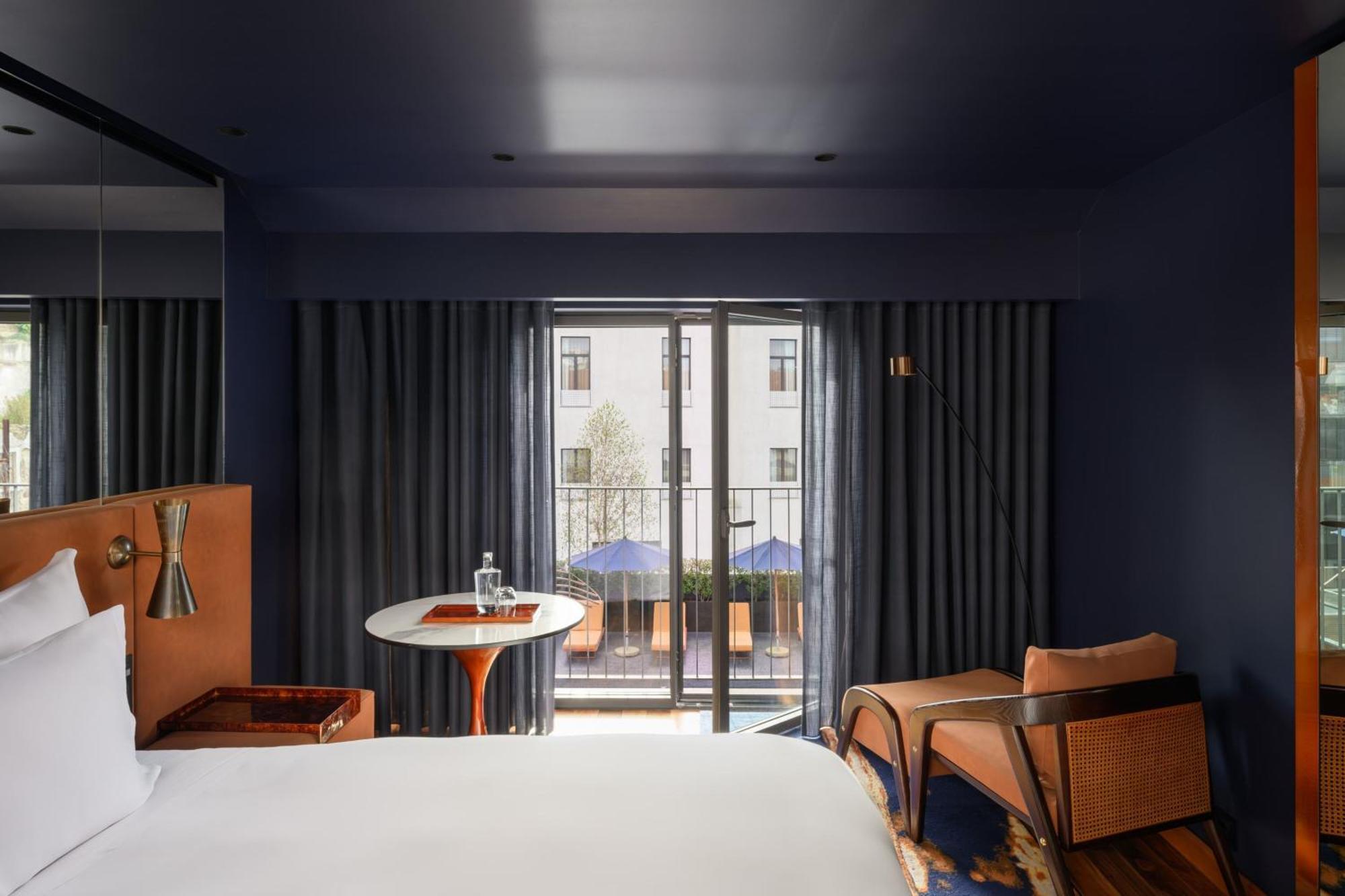 Forte De Gaia, Autograph Collection Vila Nova de Gaia Luaran gambar A room at the Hotel Indigo Paris Montmartre